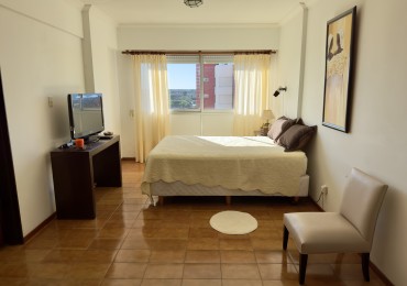 Monoambiente con Vista al Mar piso 12